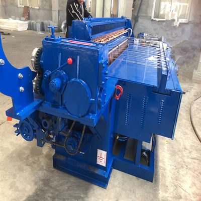 qualité  PLC Straightening GI Wire Net Making Machine 120m Roll Length usine