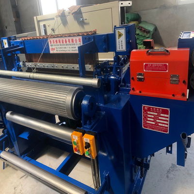 qualité  Chicken Fence Gi Plc Automatic Wire Mesh Welding Machine 10kw usine